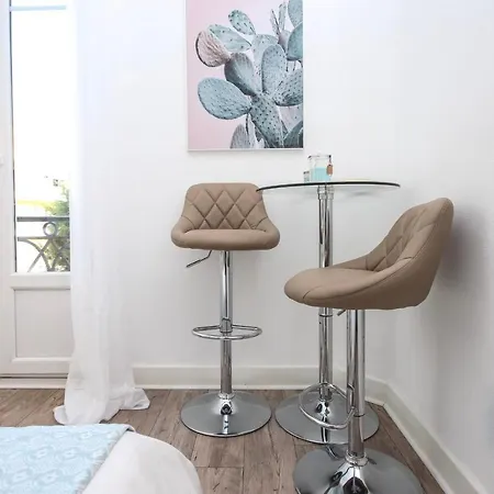 Miramar Studette Furnished Апартаменты Канны