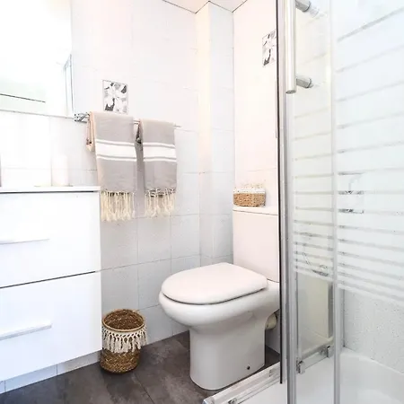 Miramar Studette Furnished